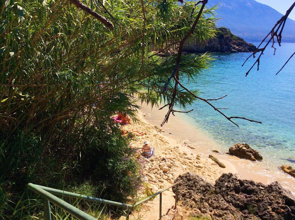 Kefalonia Apartments - Marias Studios - 2 Bedroom Apartment In Orchard, Spartia Zewnętrze zdjęcie